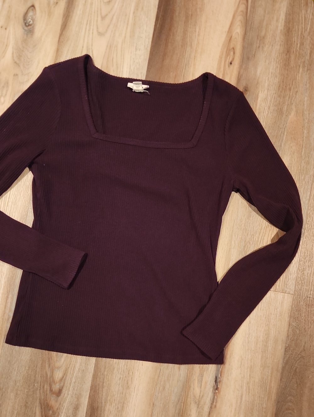 a.n.a Ribbed Square Neck Long Sleeve Top in Plum